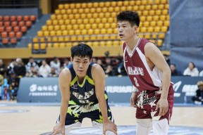 关于冲刺阶段体能课后，比利亚雷亚尔主帅复盘备战CBA季后赛，质疑声仍在，高层口径保持一致的信息-开云官网