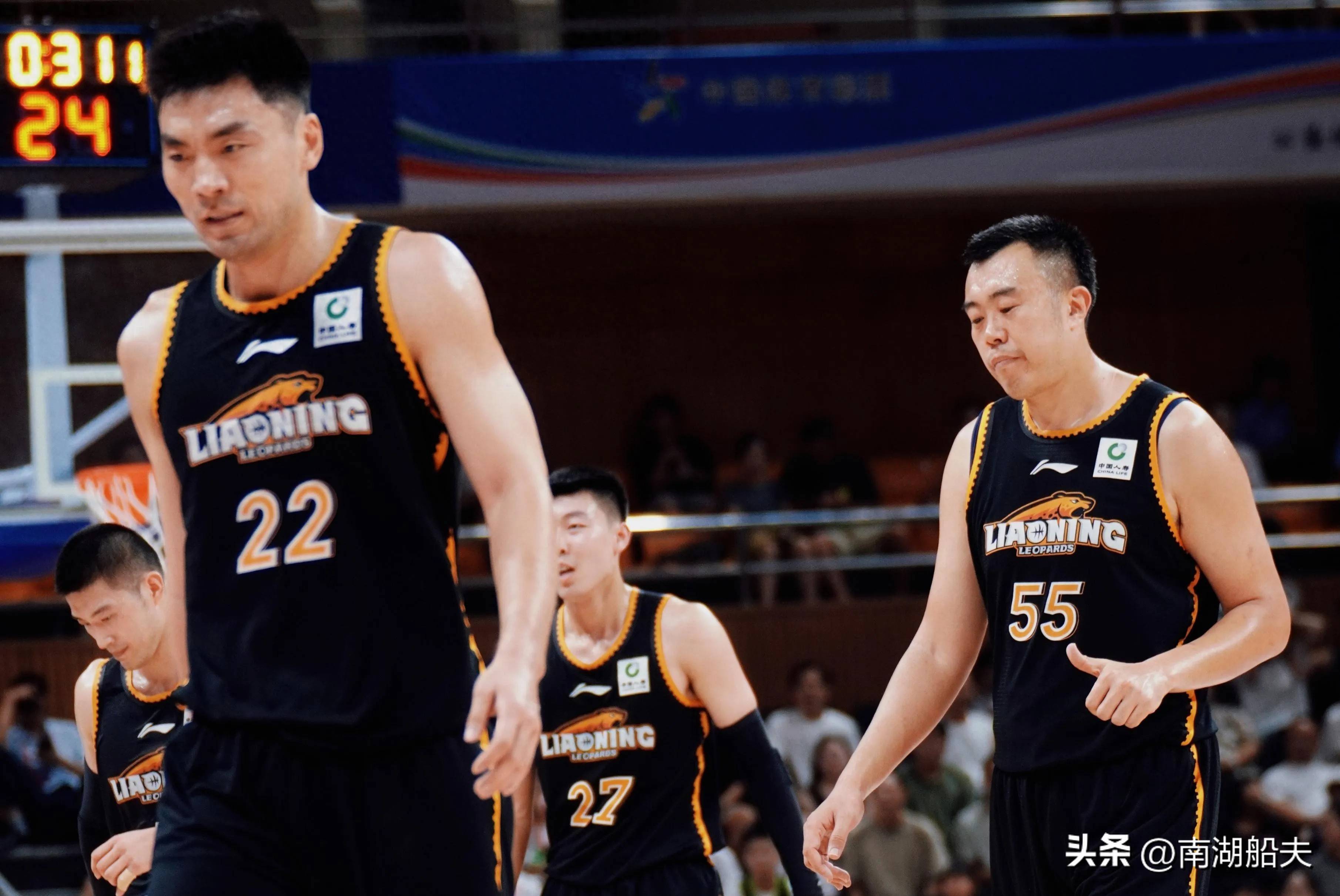 形容队伍声势浩大的成语 形容队伍声势浩大的成语